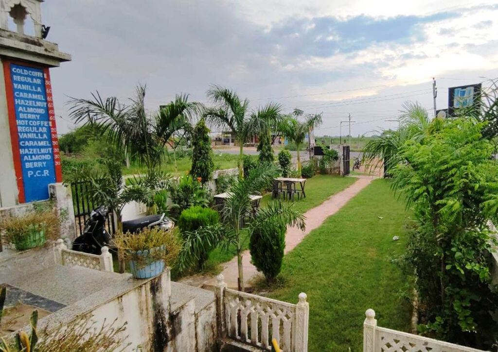 WhatsApp Image 2025-09-09 at 4.31.18 PM