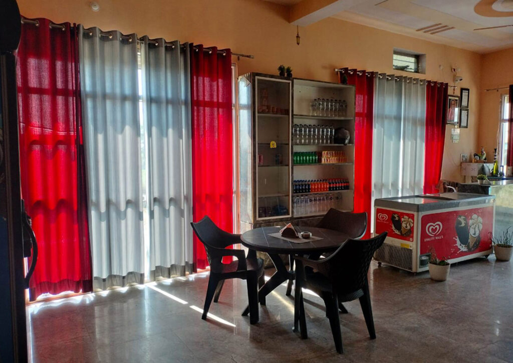 WhatsApp Image 2025-09-09 at 4.33.49 PM (1)