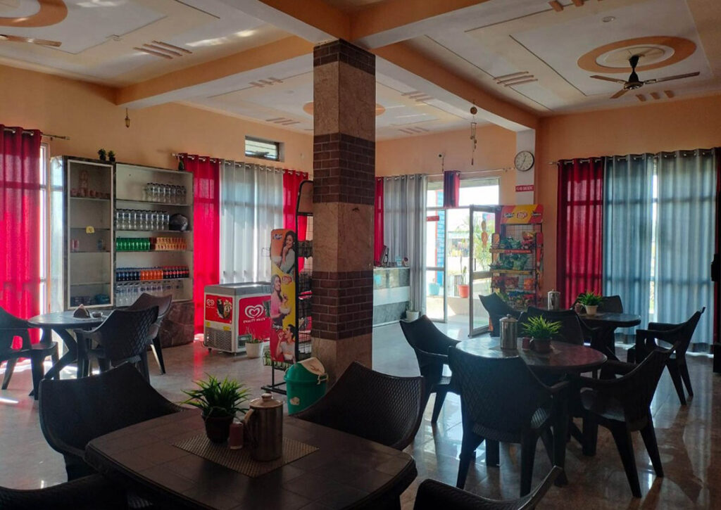 WhatsApp Image 2025-09-09 at 4.33.51 PM